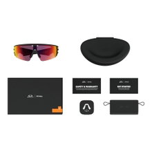 Oakley Sonnenbrille Meta Vanguard 800105 (Glasfarbe: Prizm Transitions Ember) schwarz - 1 Brille mit Hartschalenetui