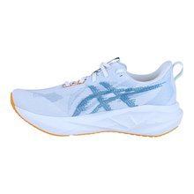 Asics Laufschuhe Novablast 5 (Dämpfung) 2026 hellgrau/arcticblau Herren