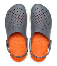 Crocs Sandale InMotion Clog (superweich, leicht, hoher Tragekomfort) grau/rot - 1 Paar