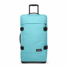 Eastpak Travel-Reisetasche Tranverz M Waterfall Blue (78 Liter) mit Rollen hellblau