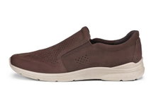 ECCO Sneaker Irving Slip On (Vollnarbenleder und Yak-Nubukleder) braun Herren