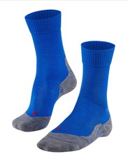 Falke Trekkingsocke TK5 (leichte Polsterung für leichte Wanderungen) blau Herren - 1 Paar