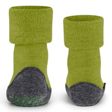 Falke Kapcie Hausschuhe Cosyshoe Minis (lekkie, ogrzewające wełna merino) jasna zieleń dziecięce