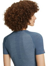 Falke Funktions-Shirt Wool-Tech Light (komfortable Passform) Kurzarm blau Damen