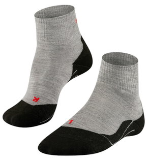 Falke Trekkingsocke TK5 Short (leichte Polsterung für leichte Wanderungen) hellgrau Herren - 1 Paar