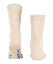 Falke Trekkingsocke Crew Walkie Light (klimaregulierende Merinowolle) beige Damen/Herren - 1 Paar