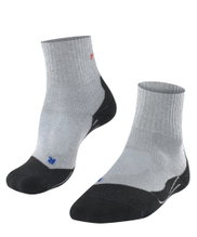 Falke Trekkingsocke TK2 Explore Short Cool light grey Men - 1 Pair