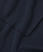 Falke Winterschal (feiner Merinowolle) nachtblau 180cm x 30cm - 1 Stück