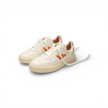 Sneaker Burela Bold Flamingos Life - kremowy/biały/pomelo