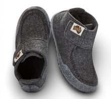 Kapcie Gumbies Quokka charcoal gray - 1 para