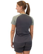 JAKO Sport Shirt Iconic (Polyester Micro Mesh) anthracite/mint green Ladies