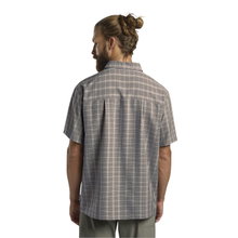 Jack Wolfskin Wanderhemd Meseta (schnelltrocknend, atmungsaktiv) Kurzarm grau/braun Herren