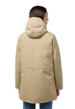 Jack Wolfskin Wintermantel Wintertor Parka (wasserdicht, Fleece-Futter) hellbraun Damen