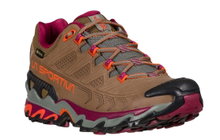 La Sportiva Trail-Wanderschuhe Ultra Raptor II Leather GTX (Nubukleder, wasserdicht) braun/plum Damen