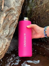 LifeStraw Trinkflasche Go Series Stainless Steel mit Wasserfilter, Verschluss mit Silikonmundstück BPA frei pink - 700 ml
