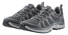 Lowa Wander-Travelschuhe Innox Evo II Low (All-Terrain, Synthetik/Textil) 2025 asphalt/lachs Damen