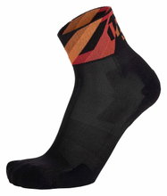 Skarpety wędrowne Lowa ATR Ankle (Poliamid) czarne/czerwone - 1 para