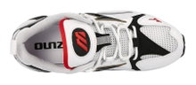 Mizuno Sneaker Wave Rider 1 OG weiss/schwarz/rot Herren