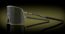 Oakley Sonnenbrille Sutro ti (Glasfarbe: Prizm sapphire) gunmetal grau matt - 1 Brille mit Hartschalenetui