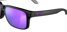Oakley Holbrook sunglasses (lens colour: Prizm violet) matte black 9102K6 - 1 pair of glasses