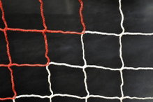 Powershot Fussballtor-Netz gestreift weiss/rot 7,32m x 2,44m x 2m x 2m
