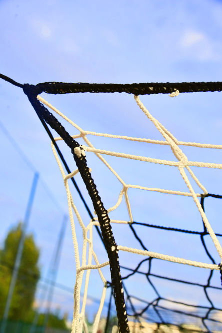 Powershot striped football goal net white/black 7.32m x 2.44m x 2m x 2m