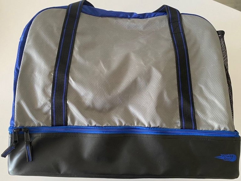 Powershot Sporttasche Cubico (aus recycelten Polyester) 52x44x33cm -75 liter- schwarz/blau