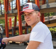 Smith&Miller Basecap Vicent Trucker Cap rot/beige - 1 Stück