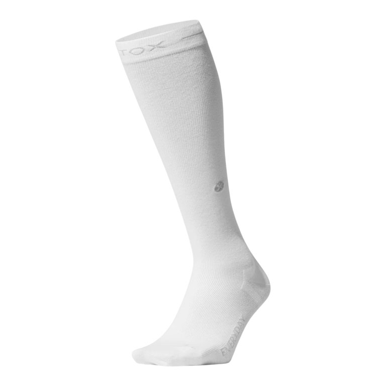 STOX Energy Socks Tagessocke Kompression Cotton Everyday (fördert Durchblutung) weiss/grau Damen - 1 Paar
