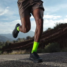 STOX Energy Socks Laufsocke Kompression Running Ankle Socks (gezielte Kompression) neongelb Herren - 1 Paar