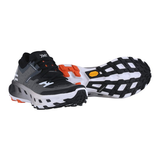 X-Bionic Trail-Laufschuhe Terraskin X02 schwarz/weiss Herren