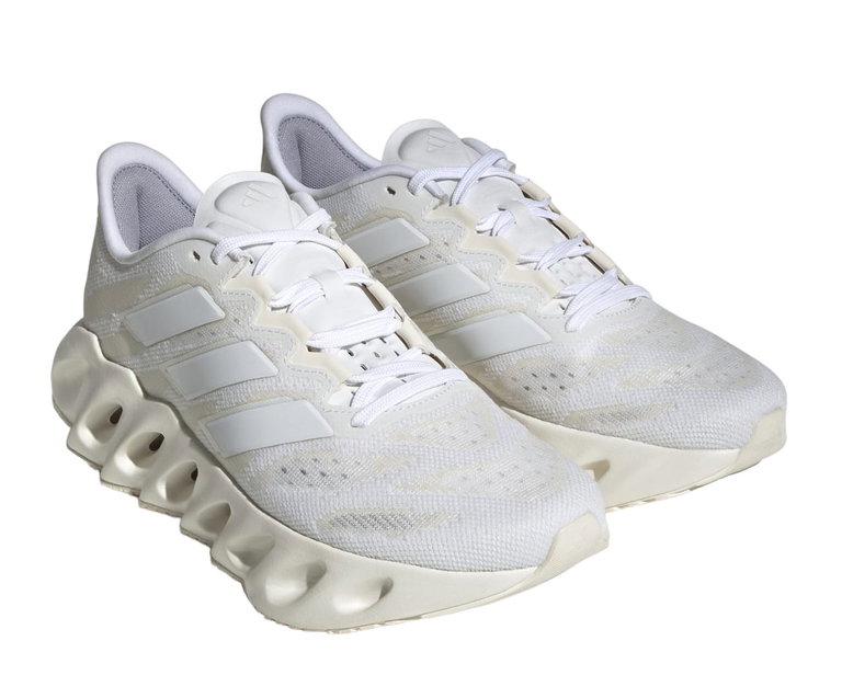 adidas Laufschuhe Switch FWD (Dämpfung) weiss Damen