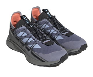 adidas Alltag-Travelschuhe Terrex Voyager 21 (Schnürsystem mit Gummizug) silber/blau Herren