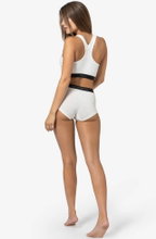super natural bielizna funkcyjna Hot Pants Tundra 175 Boyfriend Hipster (wełna merino) biała damska